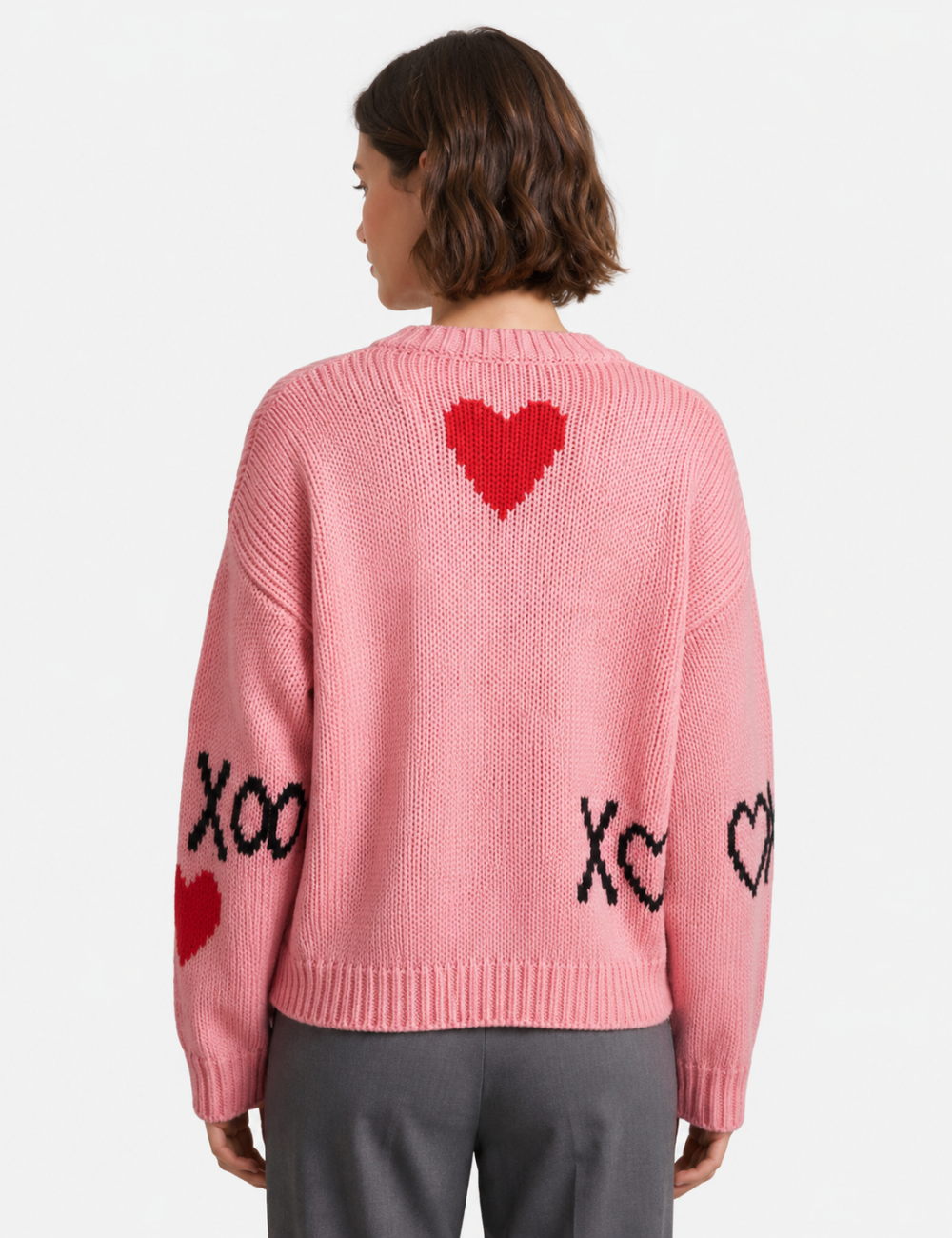 Ladies Love Heart Pattern Crew Neck Knit Sweater