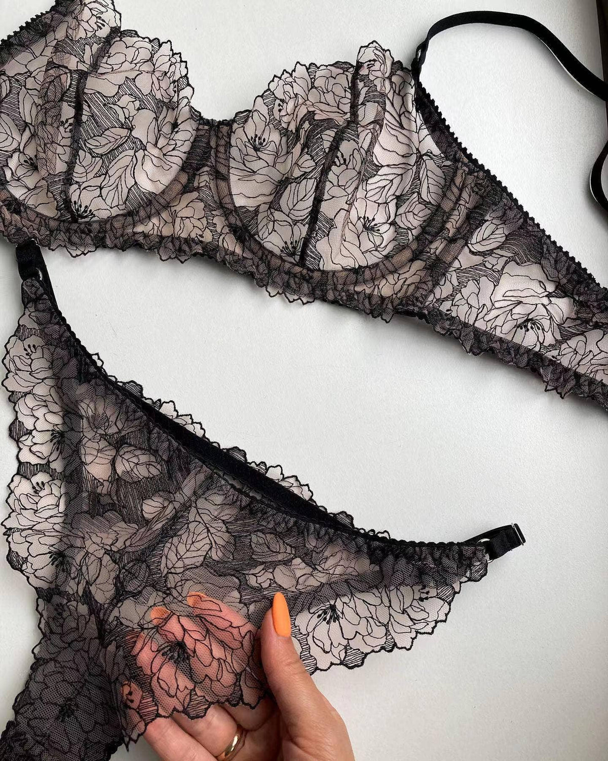Sexy Color Block Lingerie Set