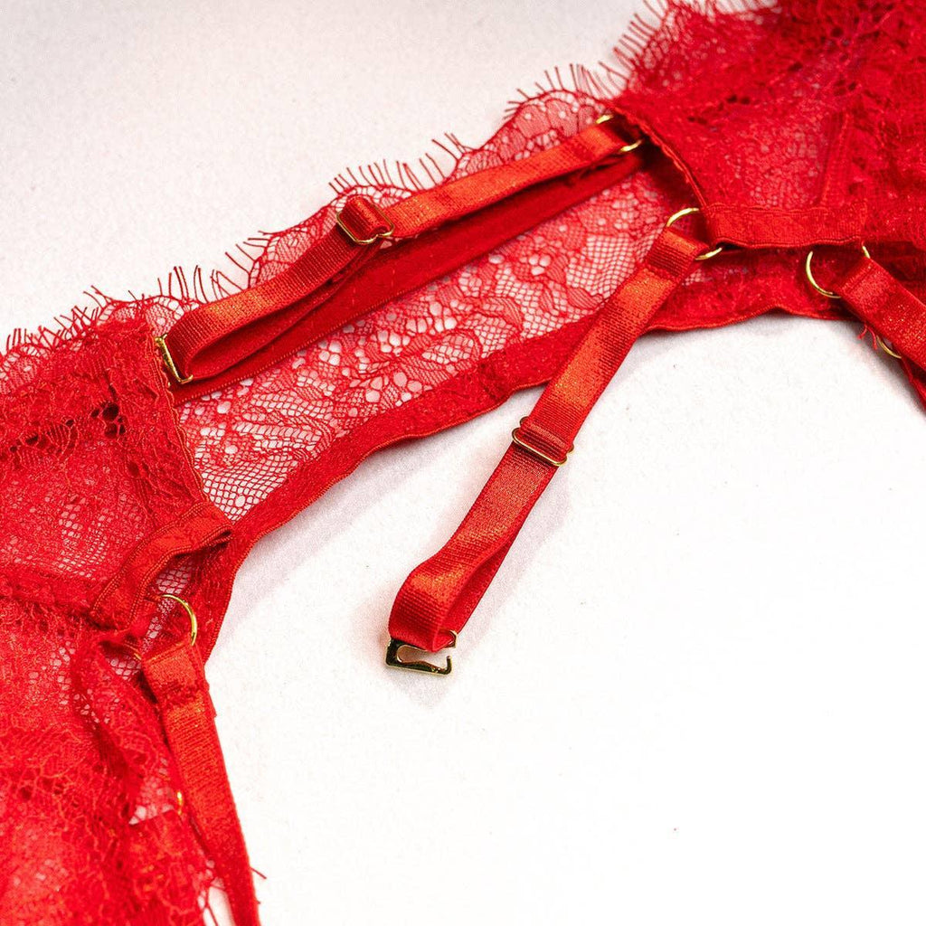 Sexy Lace Feather Lingerie Set with Garter Belt