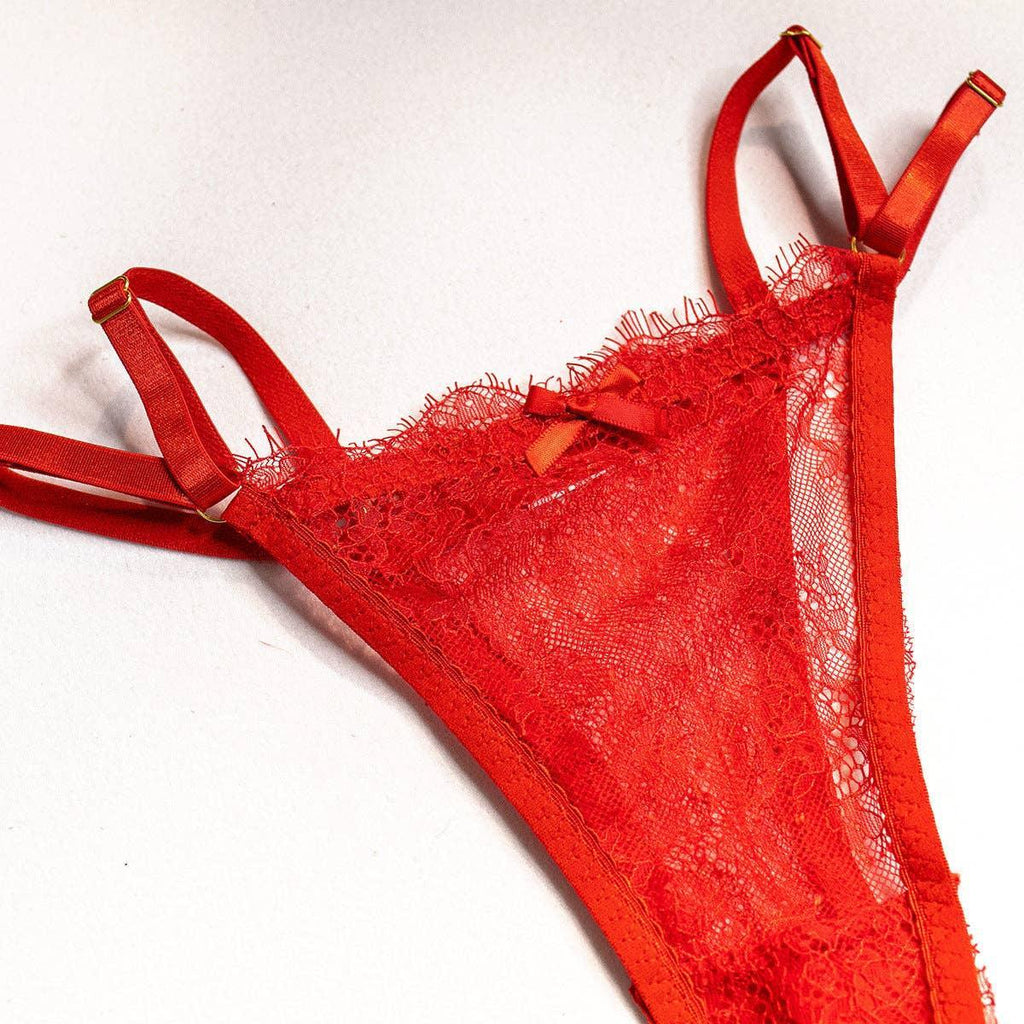 Sexy Lace Feather Lingerie Set with Garter Belt