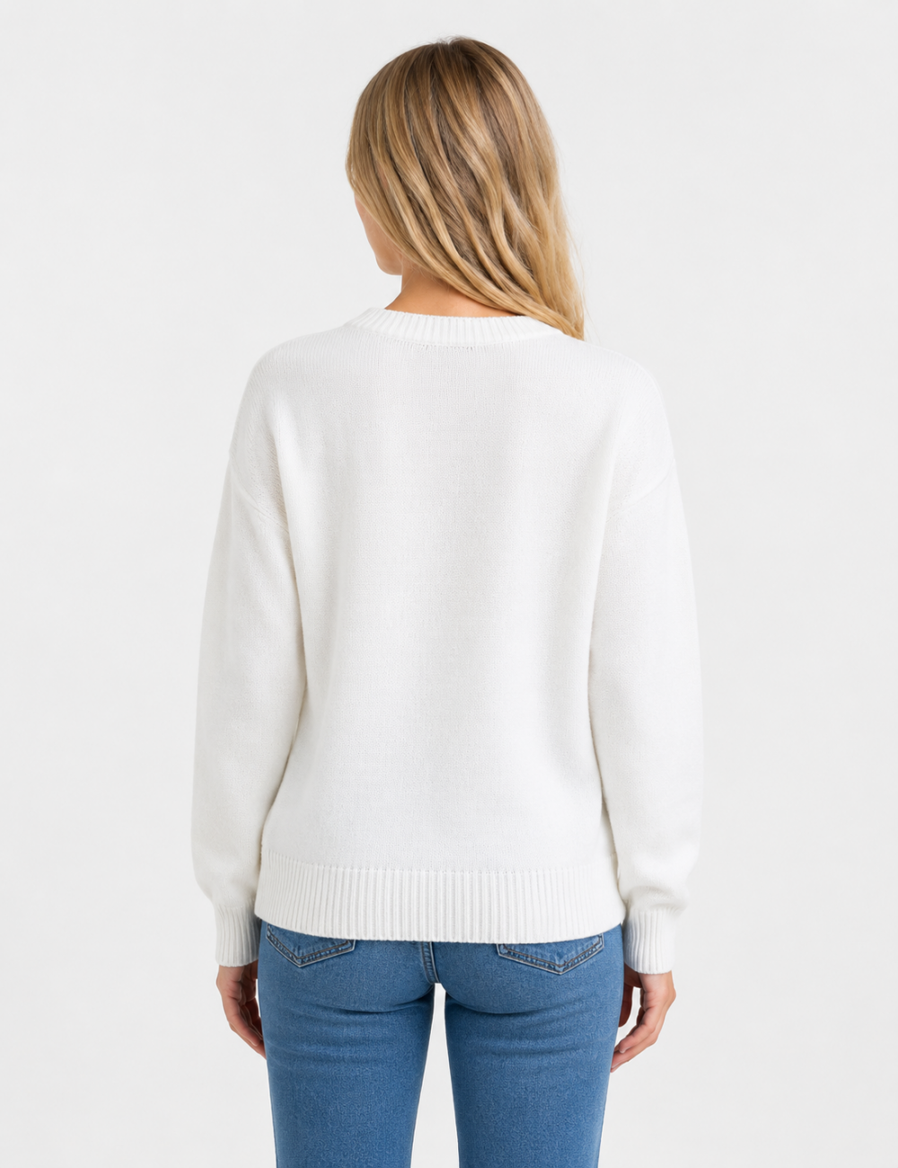 Ladies XOXO Letter Embroidery Crew Neck Knit Sweater